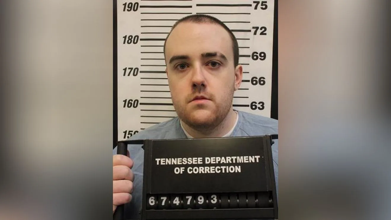 Tennessee Inmate Serving Life for Murder Escapes Northwest Correctional Complex as Officers Search for Jacob Morley and Offer Reward for Tips
