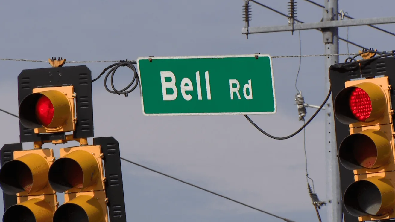 Ten Year Old Girl Dies in Donelson Single Vehicle Crash After Jeep Leaves Bell Road and Strikes a Tree, Police Say